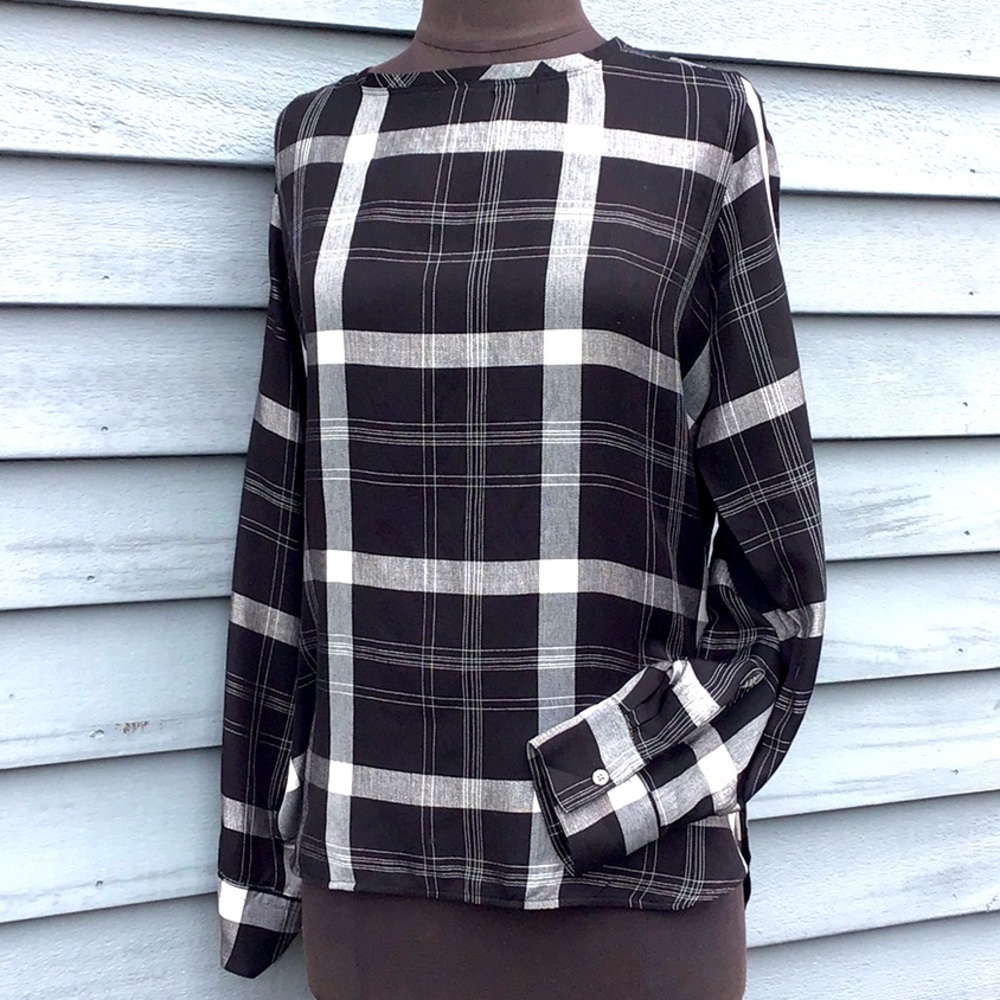 NWT LOFT Ann Taylor Black w/Gray & White Plaid Blouse Size Medium